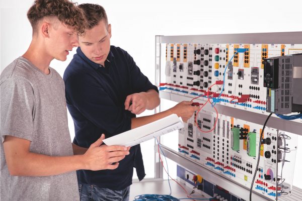 elektro-labor-als-fachraum-f-r-schule-ausbildung-christiani